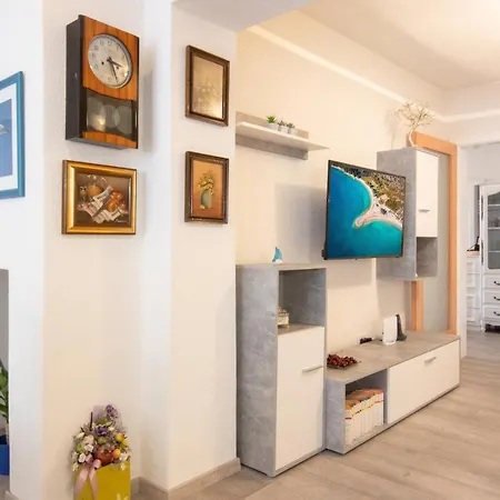 Laguna Ii Apartment *